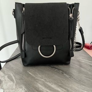 Lulu vegan backpack purse in black used comes with bonus gift 🎁